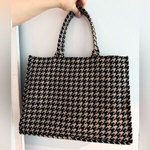 H&M Houndstooth Black and Cream Tote Bag
